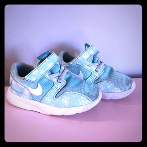 Toddler snowflake sneakers